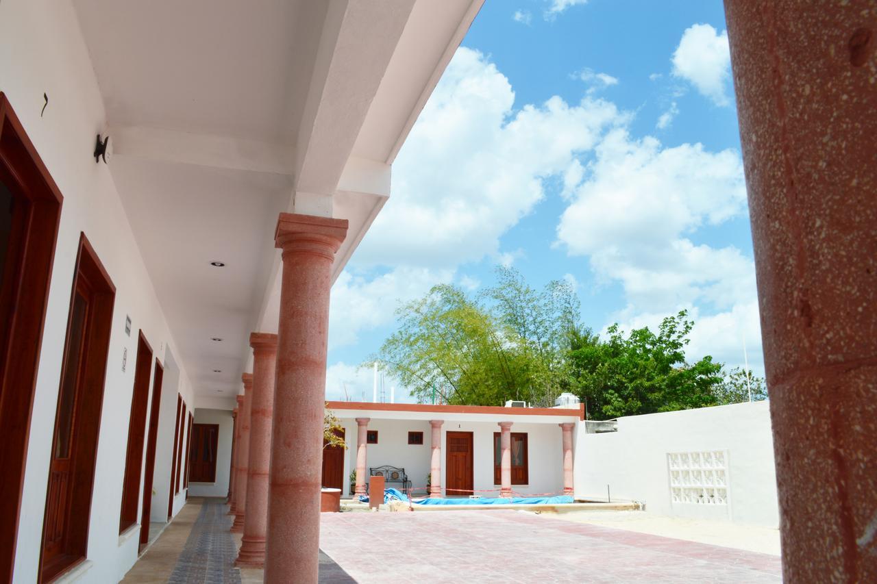 ואיאדוליד Hotel Las Mestizas מראה חיצוני תמונה