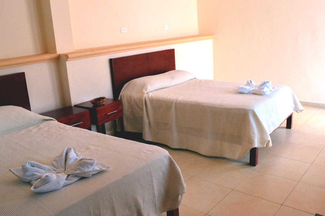 ואיאדוליד Hotel Las Mestizas מראה חיצוני תמונה