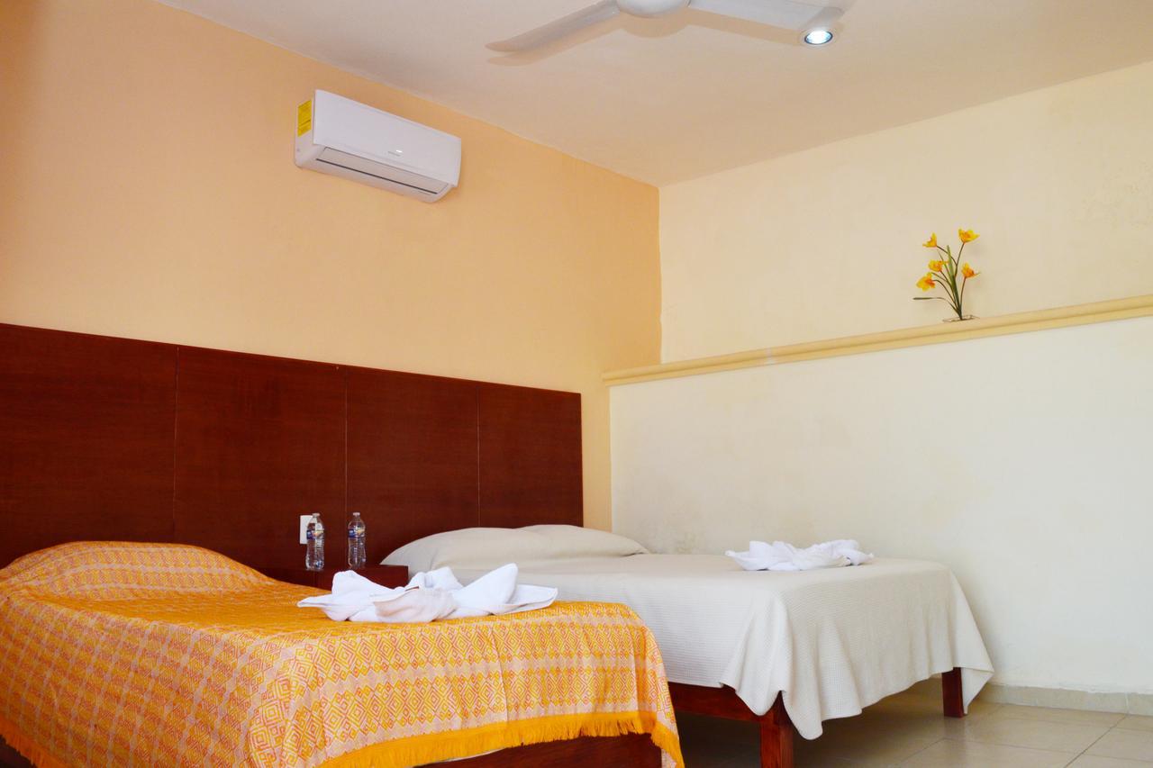ואיאדוליד Hotel Las Mestizas מראה חיצוני תמונה