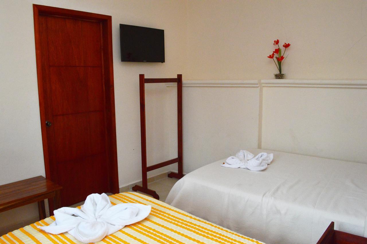 ואיאדוליד Hotel Las Mestizas מראה חיצוני תמונה