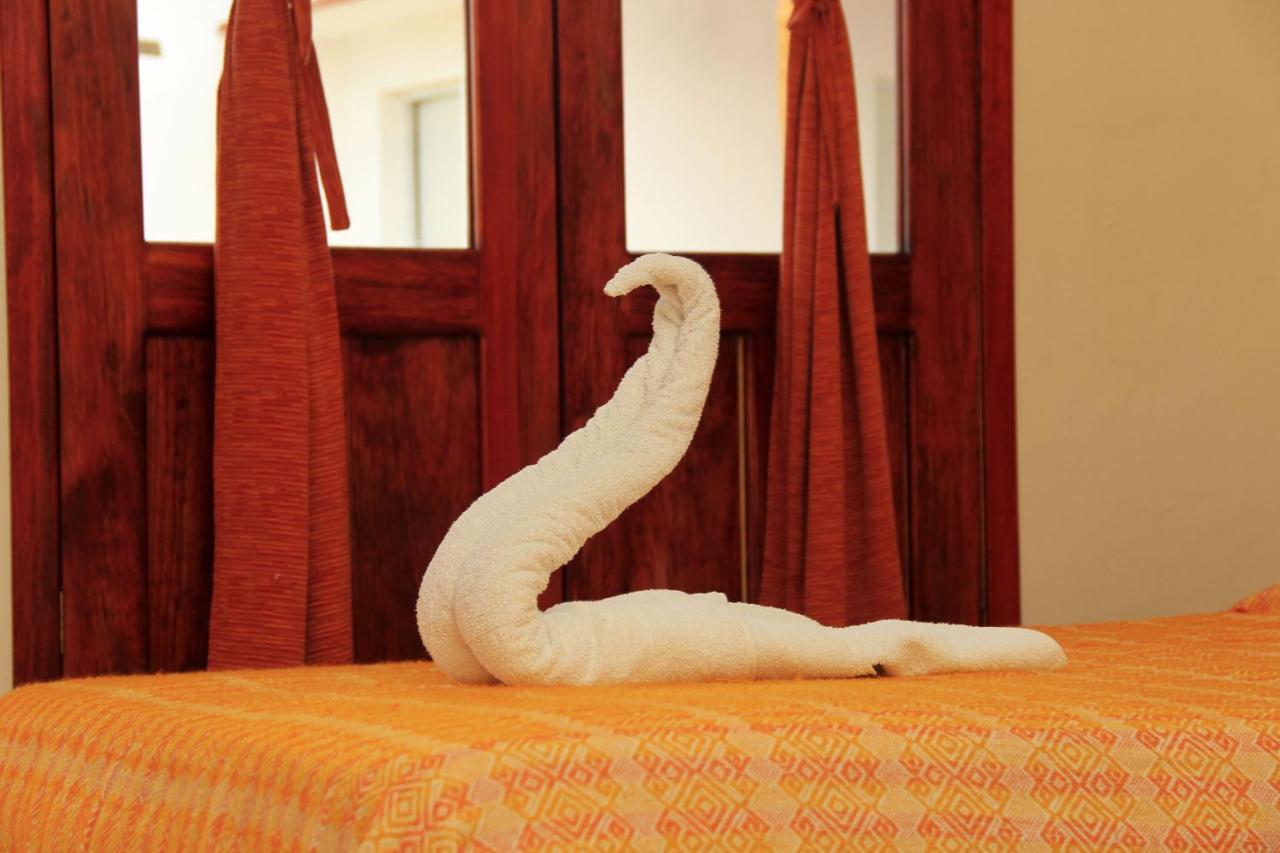 ואיאדוליד Hotel Las Mestizas מראה חיצוני תמונה