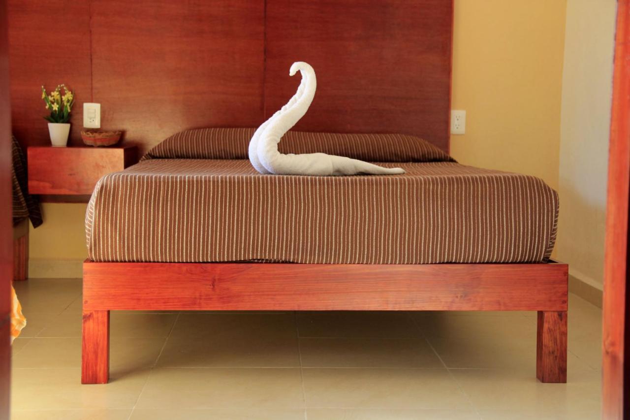 ואיאדוליד Hotel Las Mestizas מראה חיצוני תמונה